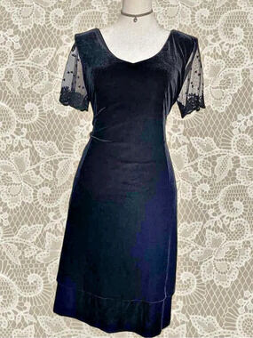 Vintage Bobby Bee Black Velvet Midi Dress Like New